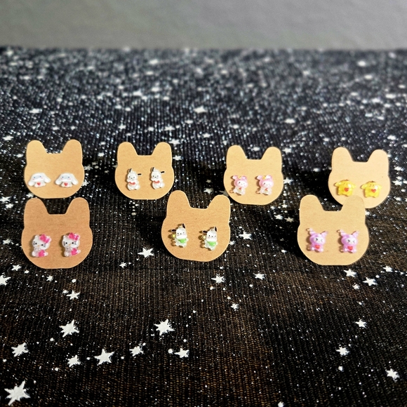 Custom Pompompurin Hypoallergenic Stainless Steel Post Earrings - Picture 3 of 5